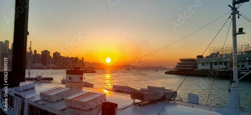 Hong Kong Bay - Star Ferry boarding photo