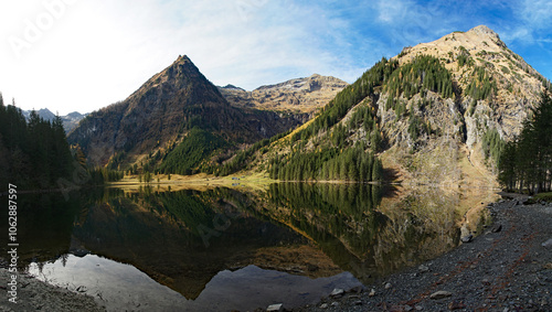 Landschaftsidyll Schwarzensee im Naturpark Sölktäler