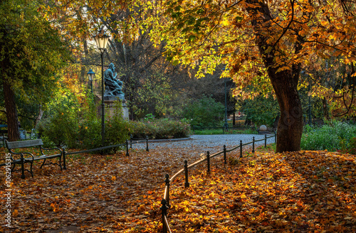 Krakowskie planty jesienią, czyli wielki park w Krakowie