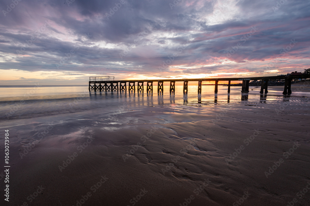 Fototapeta premium Wonderful morning Light in Grandcamp-Maisy, Normandy, France