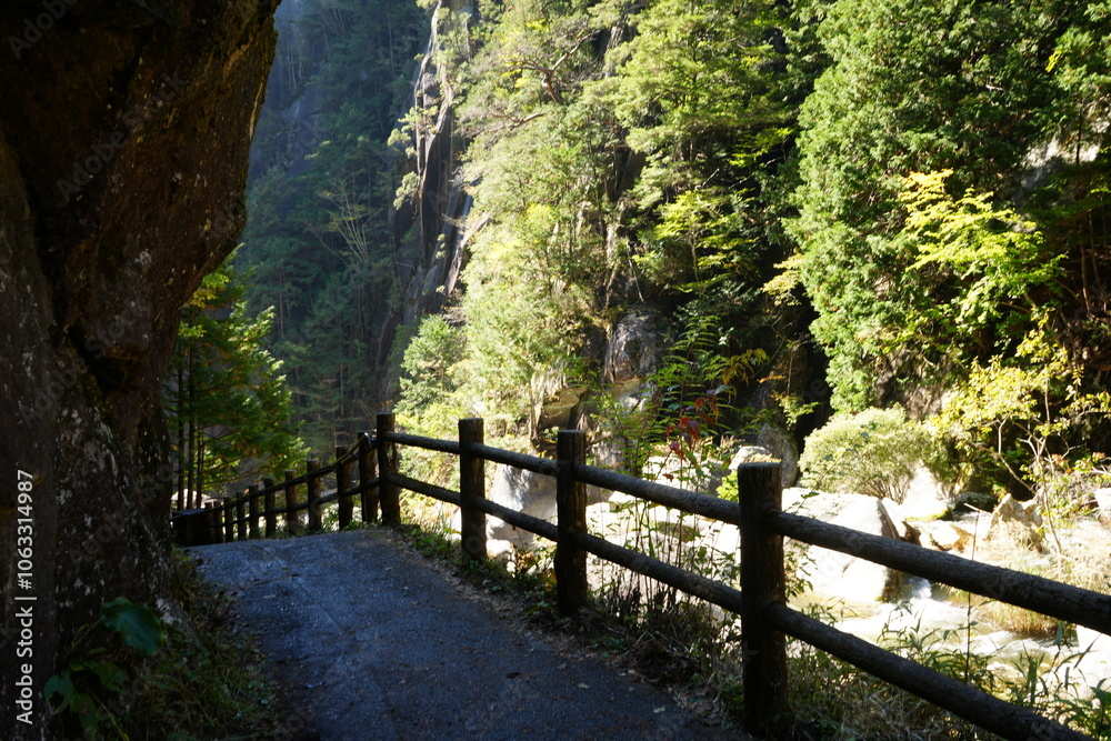 Autumn Landscape of Shosenkyo Gorge in Yamanashi, Japan - 日本 山梨県 昇仙峡 秋の景色 Autumn Landscape of Shosenkyo Gorge in Yamanashi, Japan - 日本 山梨県 昇仙峡 秋の景色