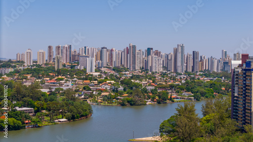 Cidade de Londrina, paraná, brasil. Vista aérea da cidade de londrina no paraná.  photo