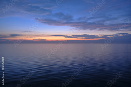 Wallpaper Mural Breathtaking panoramic ocean views from outdoor deck of legendary ocean liner cruiseship cruise ship Queen Mary 2 during transatlantic crossing with sunset Torontodigital.ca