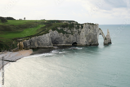 Falaises d'Etretat, falaise d'Aval
