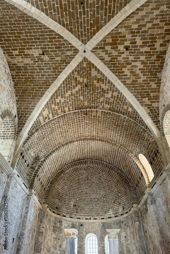 Obraz na płótnie The unique interior of ancient St Nicholas Church in Turkey w salonie