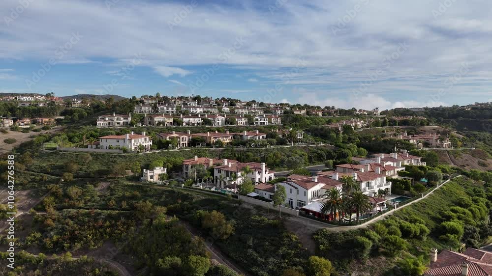 Homes on the hills near New Port Beach in Orange County, Southern California. Homes on the hills near New Port Beach in Orange County, Southern California.