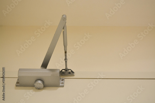 Designed for durability, the door closer minimizes noise, creating a calm and controlled environment
