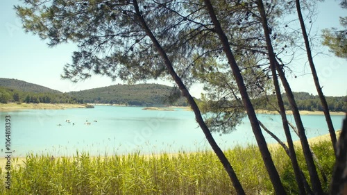 Lake Pantano kayak canas wide shot