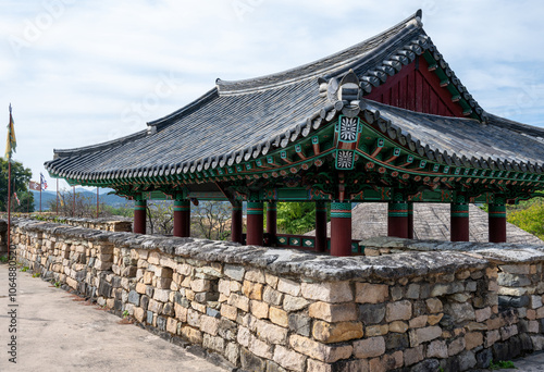 Korean Traditional House Scenery in Autumn