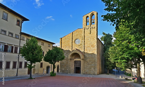 Arezzo, La Basilica di San Domenico  - Toscana photo