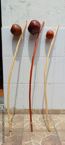 BERIMBAU (GUNGA, MÉDIO E VIOLA) photo