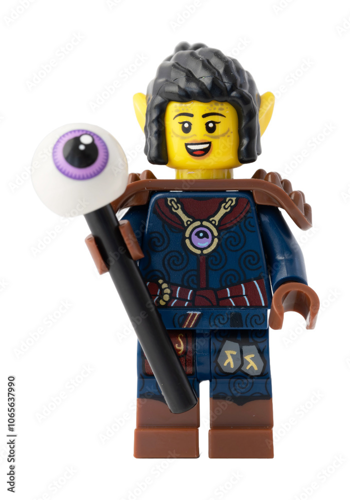 Fototapeta premium Dortmund - Deutschland 4. November 2024 Lego Minifigure Hexe mit Auge
