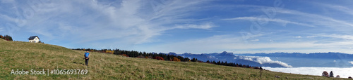 Randonnée automnale dans le Vercors avec de magnifiques paysages colorés