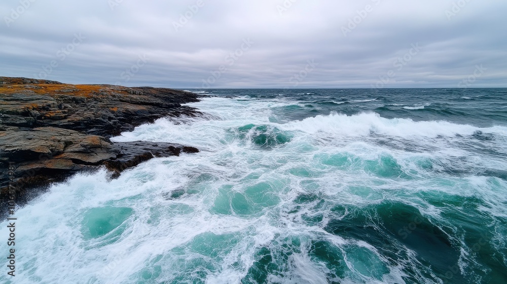 Obraz premium Tidal River Surging In and Out of Rocky Coastline