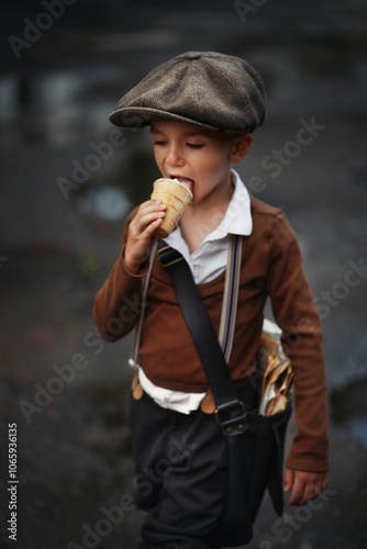 Newsboy, boy, portrait boy, summer, newspaper 