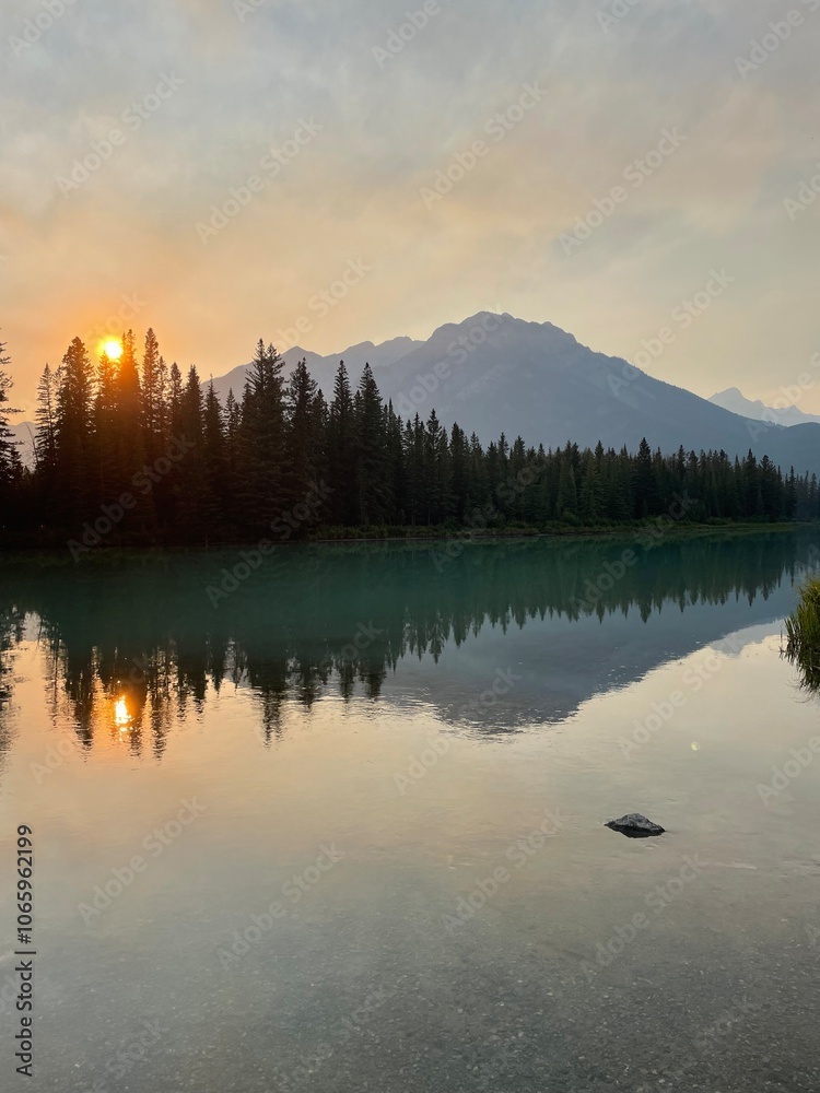 Fototapeta premium sunrise over lake