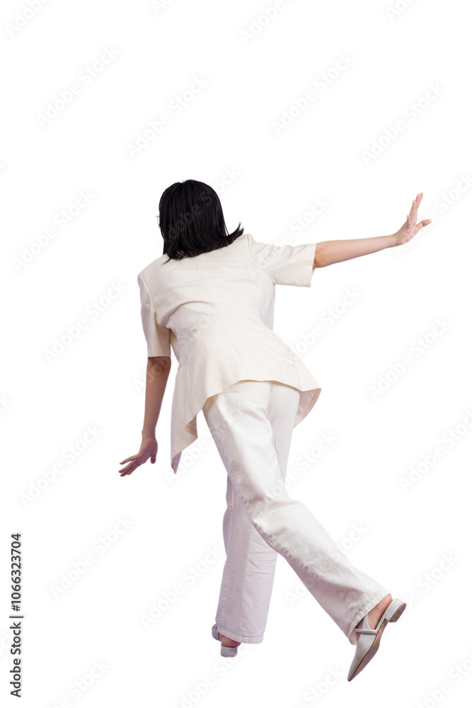 Obraz premium Young Asian businesswoman wearing white jacket on purple background