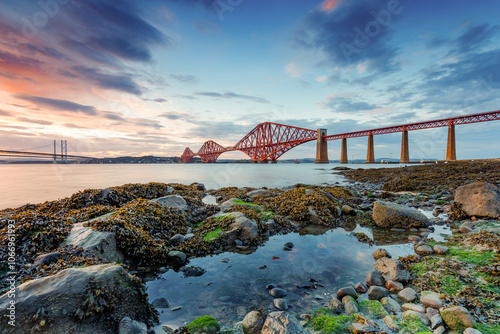 Obraz na płótnie forth bridge at sunset