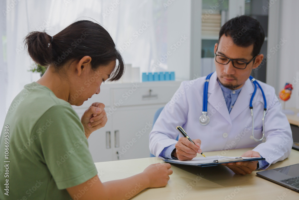 The doctor inquired about the patient's medical history, including previous conditions, treatments, surgeries, allergies, and family health issues. This information helps in diagnosing and planning The doctor inquired about the patient's medical history, including previous conditions, treatments, surgeries, allergies, and family health issues. This information helps in diagnosing and planning