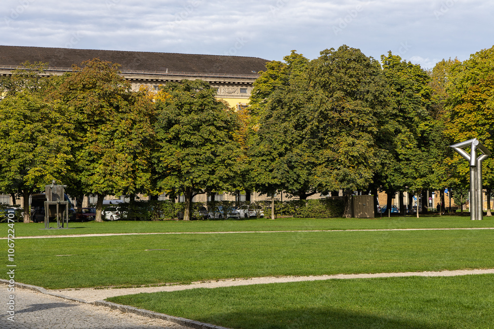 Fototapeta premium Sculpture park at the Pinakotheken Museum, Munich, Germany