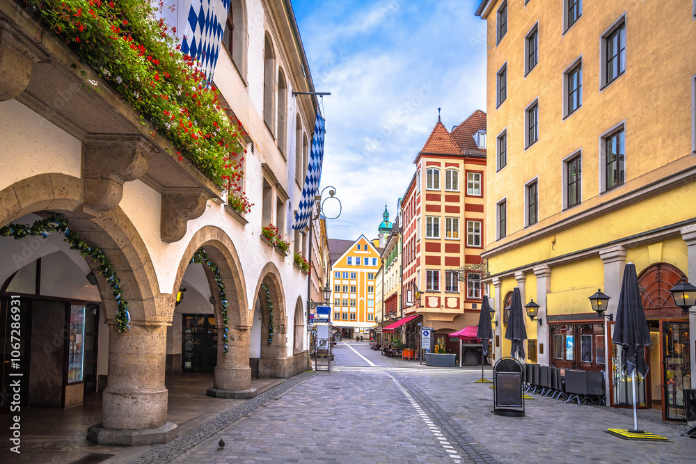 Historic Munich cobbled street and architecture view, capital of Bavaria