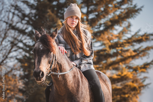 Mädchen mit Pferd