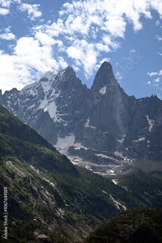 Aiguille Verte und Aiguille du Dru photo