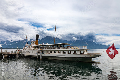 Boat on the lake