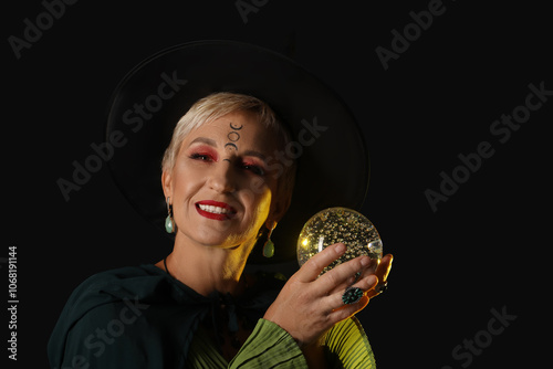 Mature witch with crystal b...