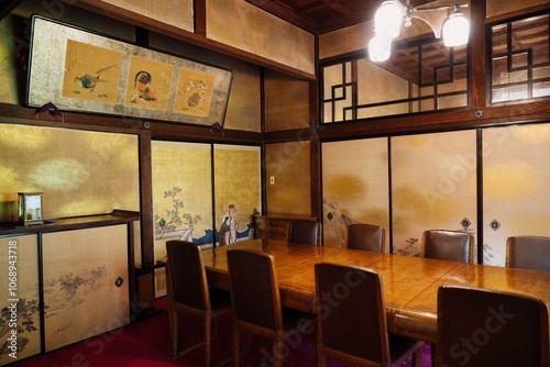 Wallpaper Mural Vintage House In Tokyo, Japan Torontodigital.ca