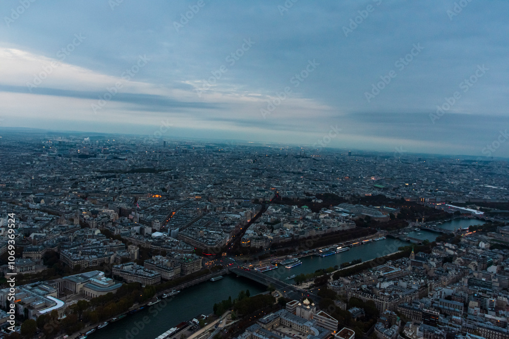 Obraz premium photography of landscapes of the city of Paris from above
