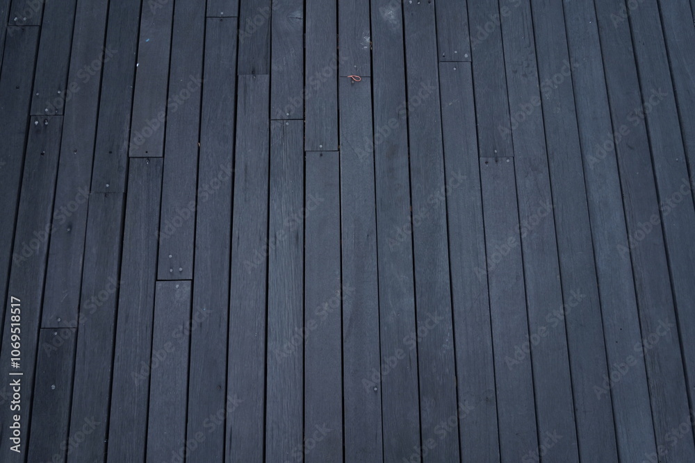 wooden plank in vertical position