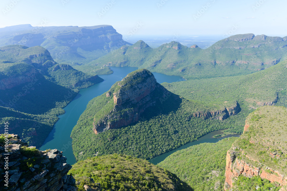 Fototapeta premium Blyde River Canyon and The Three Rondavels