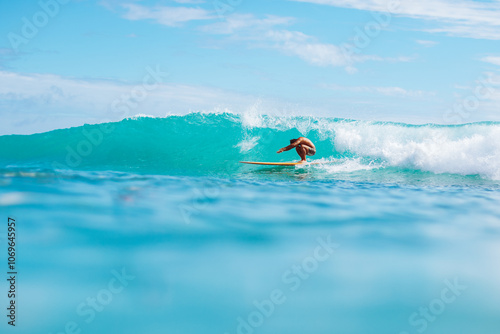 Photography Surfing at Queens Beach with Style