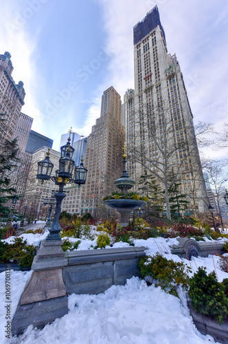 City Hall Park Fountain - NYC photo