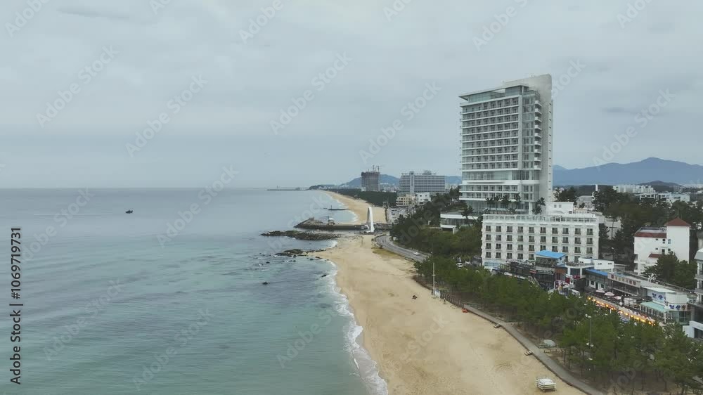 Drone View of Gangneung City in South Korea, Gangwon-do, Beach, autumn, 60fps Drone View of Gangneung City in South Korea, Gangwon-do, Beach, autumn, 60fps