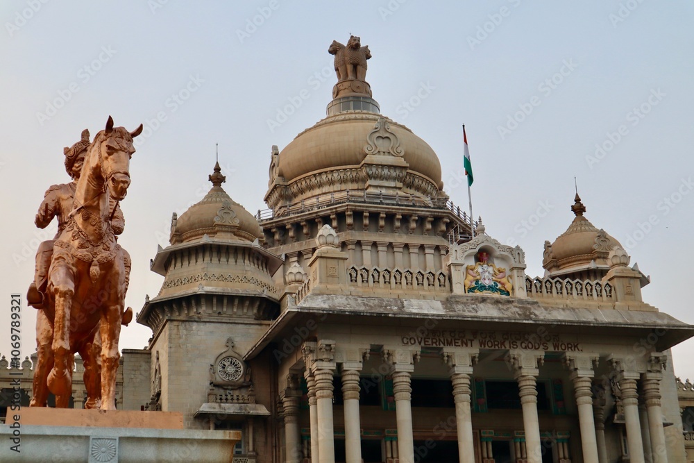 インド 州政府の建物 インド 州政府の建物