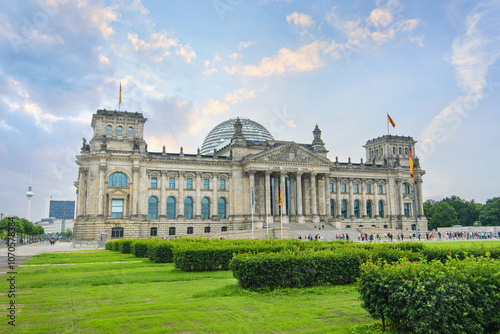 Canvas Print Reichstag building, seat of the German Parliament (Deutscher Bundestag) in Berl