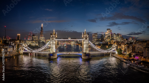Fenomenal architecture with silhouette of the city London, night panorama, sunset