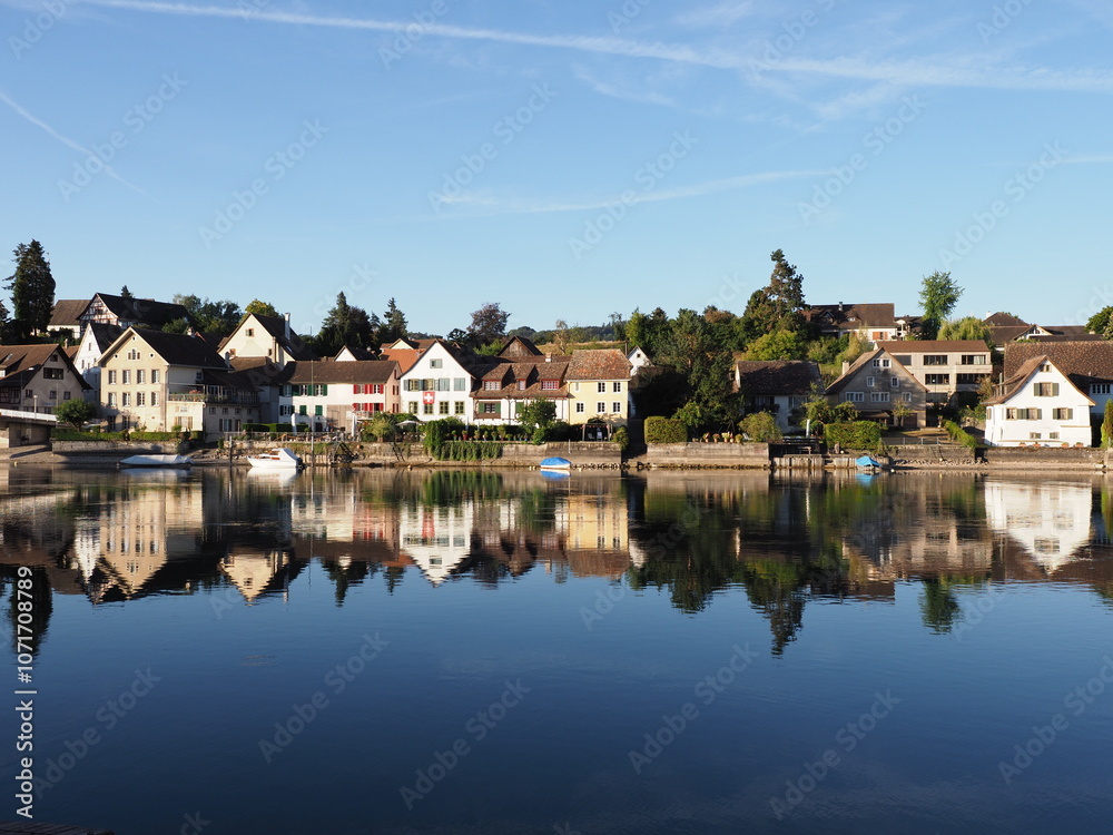 Obraz premium Houses at Rhine River in European STEIN AM RHEIN town in SWITZERLAND