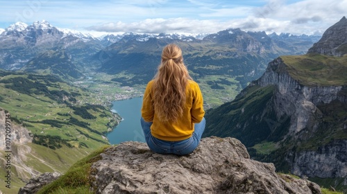 Obraz na płótnie Embrace Authentic Beauty Finding Freedom in Nature's Embrace A Minimalist Approach to Self-Acceptance and Outdoor Adventure Discover Your Inner Strength, Connect with the Earth, and Find Peace in w salonie