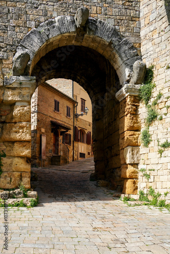 Etruscan gate to city of Volterra called Porta all'arco. Volterra, Tuscany, Italy