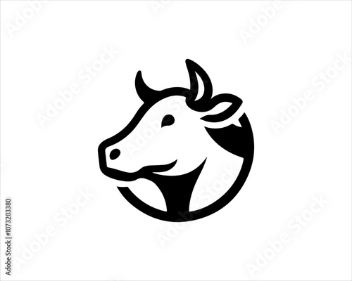 Cow head logo vector. Animal farm. Cow icon vector illustration.