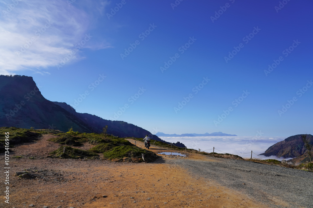 毛無峠の荒涼とした風景