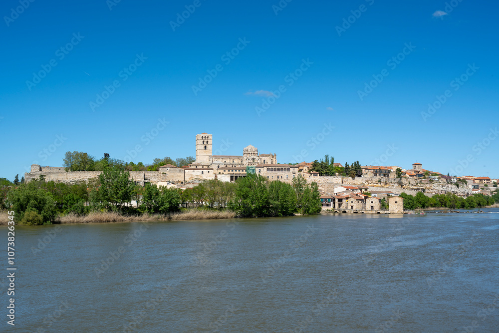 Zamora, Spain - April 17, 2024: Panoramic view of the city and the Duero River with the Stone Bridge Zamora, Spain - April 17, 2024: Panoramic view of the city and the Duero River with the Stone Bridge