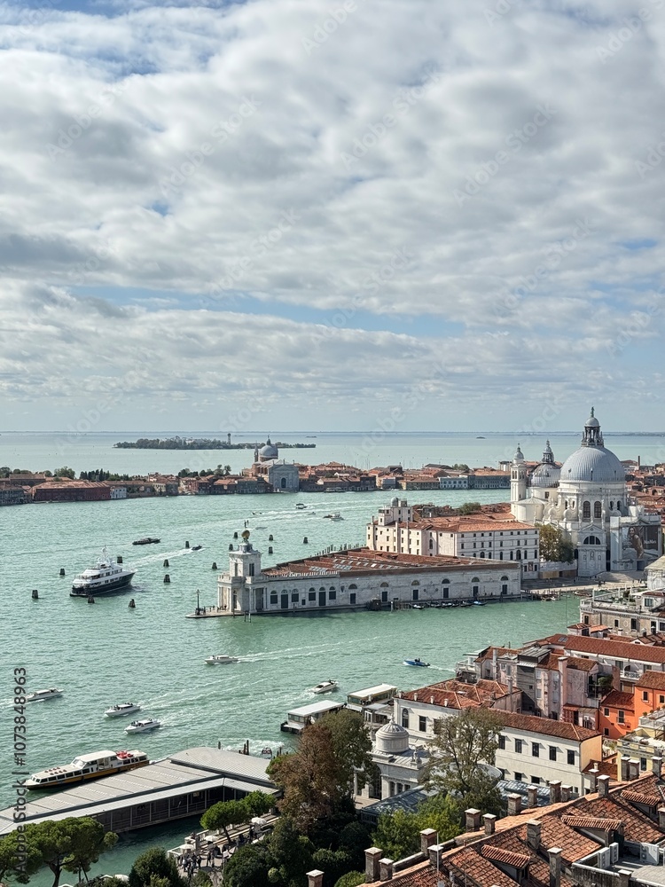 Venedig, Canale Grande mit Basilica Santa Maria della Salute Venedig, Canale Grande mit Basilica Santa Maria della Salute