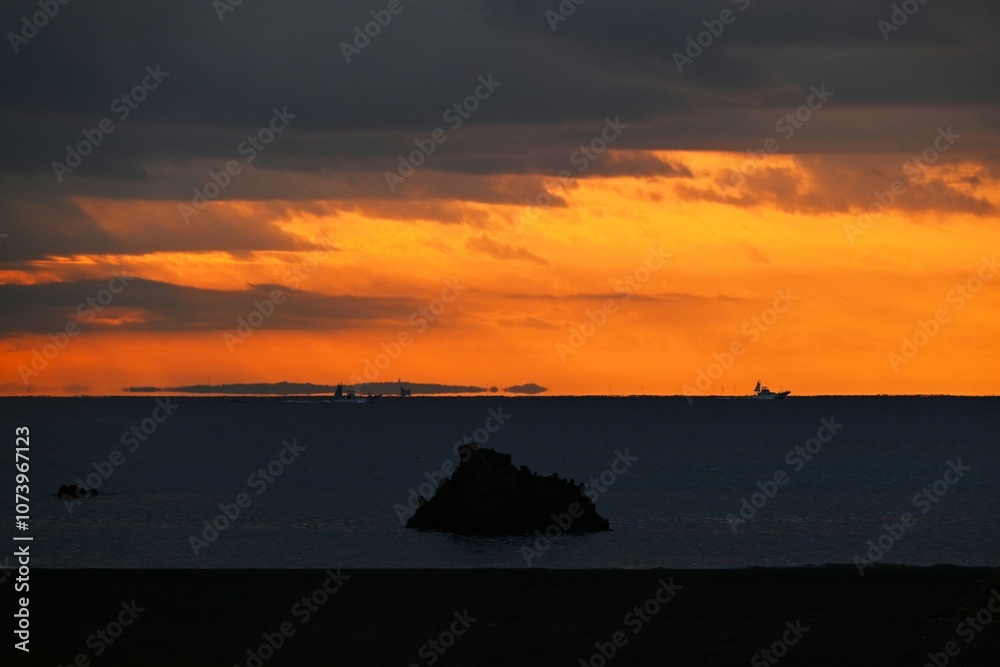 Scenery of sunrise at the seaside. Natural beauty background material. Scenery of sunrise at the seaside. Natural beauty background material.