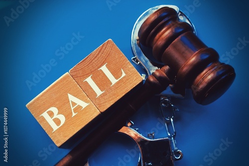 Valokuva Word BAIL composed of wooden dices