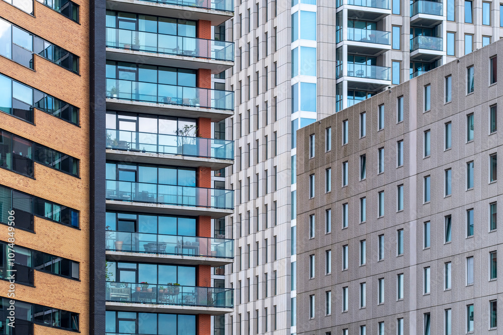 High-rise urban architecture with a mix of glass and brick, showcasing a modern city skyline that embodies contemporary city living and design aesthetics in Rotterdam High-rise urban architecture with a mix of glass and brick, showcasing a modern city skyline that embodies contemporary city living and design aesthetics in Rotterdam