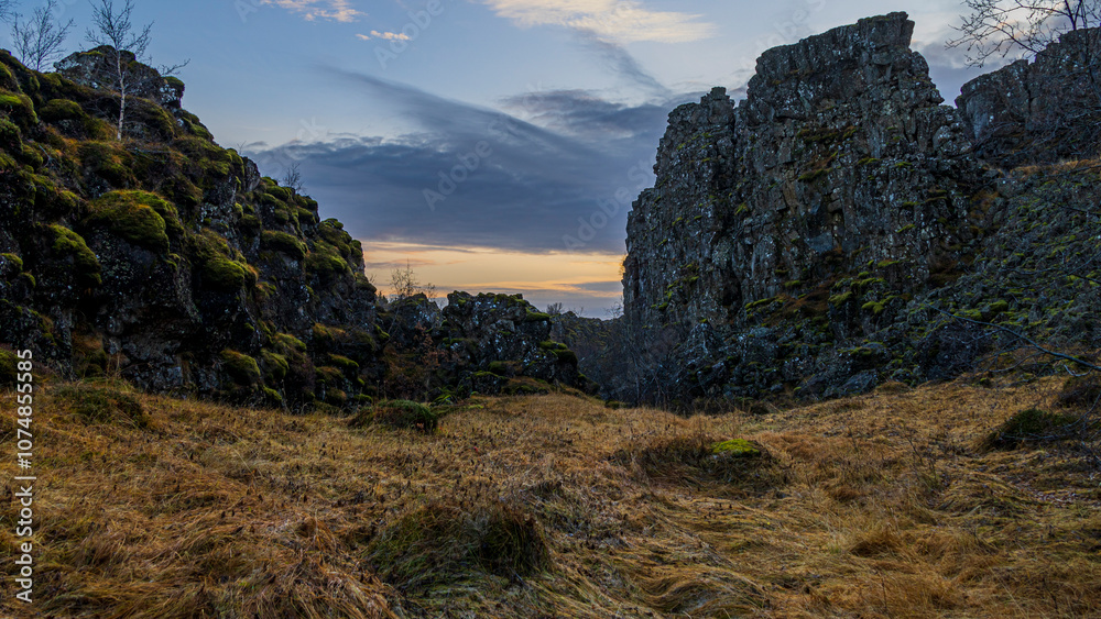 Fototapeta premium アイスランド ゴールデンサークル シンクヴェトリル